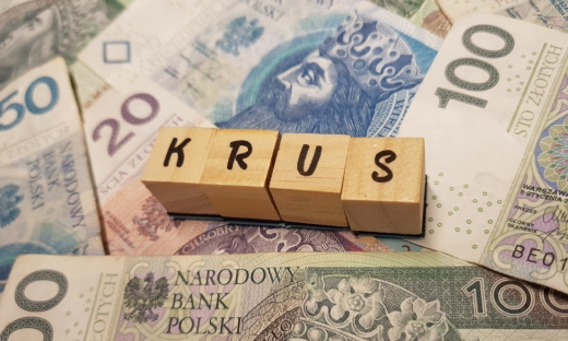 KRUS rusza z wypłatą świadczeń. 2610 złotych dodatku dopełniającego dla rolników