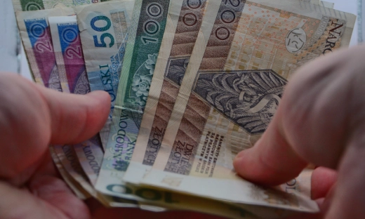 14. emerytura nie tylko dla seniorów. Dostaną ją też młodsi