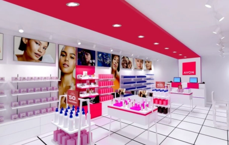 Avon wchodzi we franczyzę. Pierwszy punkt działa już w Warszawie