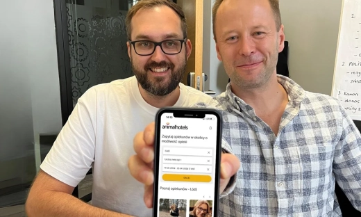 Animalhotels, aplikacja dla opiekunów zwierząt działa już w 150 krajach. Startup wspiera Lech Kaniuk
