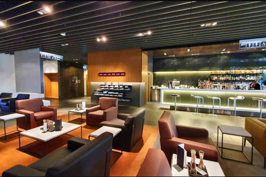 salon lounge