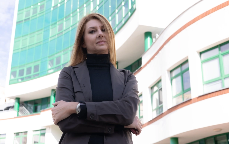 Pasożyty mogą leczyć stwardnienie rozsiane? Polska naukowczyni z przełomowymi badaniami