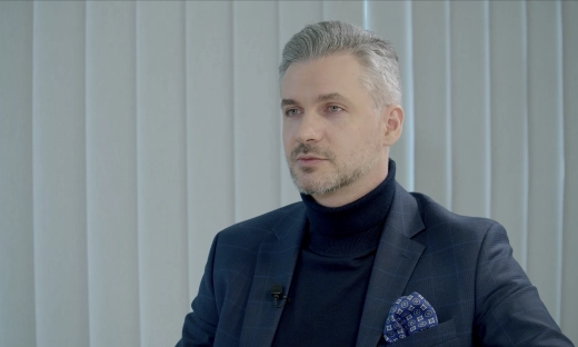 Zachowanie konsumentów w niepewnych czasach. Wywiad z Michałem Zimińskim