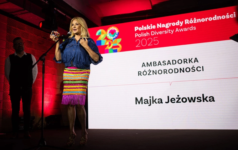 Zawsze będę po stronie miłości. Wywiad z Majką Jeżowską