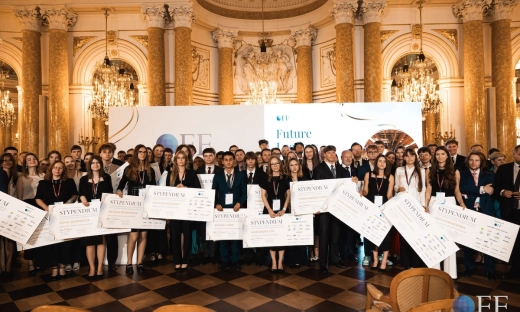 Stypendyści VI edycji Our Future Foundation wybrani. Trafią na Harvard, Yale czy Oksford