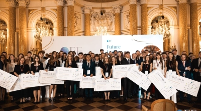 Stypendyści VI edycji Our Future Foundation wybrani. Trafią na Harvard, Yale czy Oksford