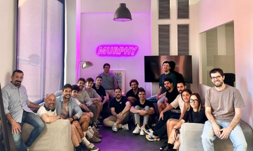 ElevenLabs inwestuje w AI do windykacji. Startup Murphy pozyskał 15 mln dolarów