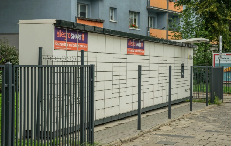 Podatek od automatów paczkowych? Radny chce w ten sposób pozyskać środki na kieleckie osiedla