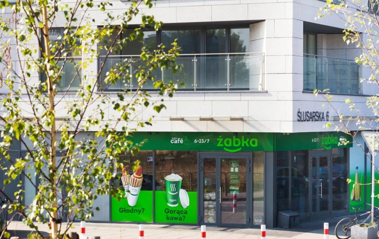 Po 50. czas na zmianę? Żabka startuje z darmowym programem dla przedsiębiorczych