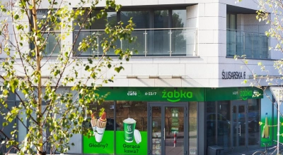 Po 50. czas na zmianę? Żabka startuje z darmowym programem dla przedsiębiorczych