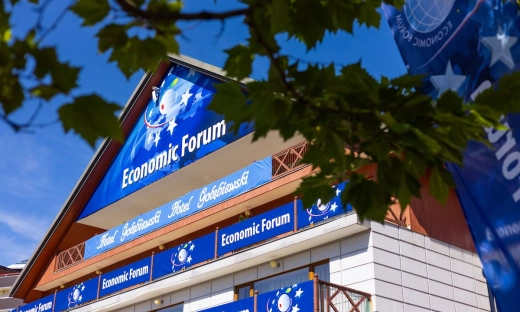 W Karpaczu nie tylko o biznesie. Sławosz Uznański-Wiśniewski gościem Forum Ekonomicznego