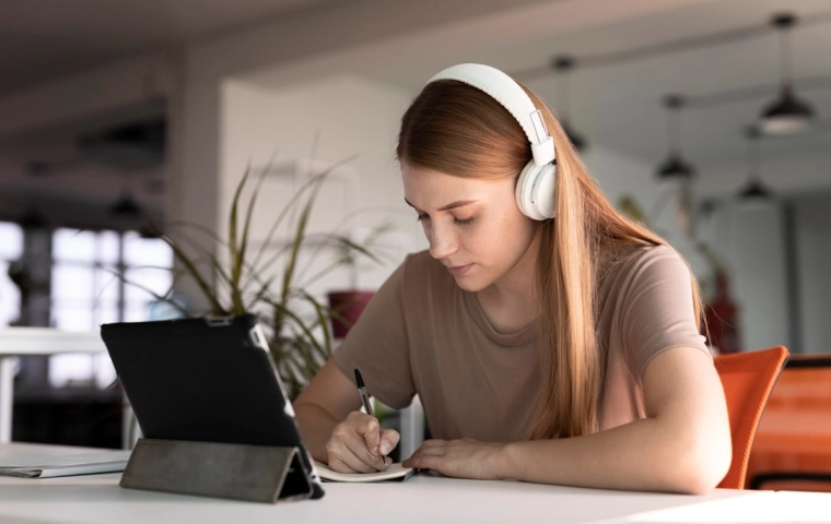 Gen Z słabszy od millenialsów w technologii. Młodzi Polacy słabsi w technologii niż ich rodzice