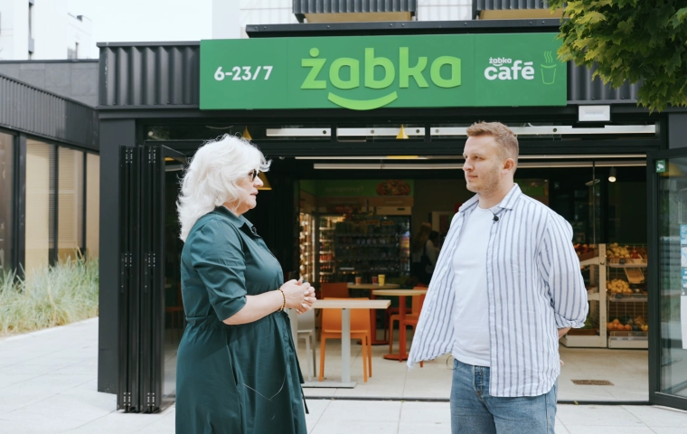 Lato z Żabką. Kulisy biznesu w miejscowościach turystycznych
