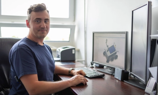 Prawie 600 tys. zł dla robota do zbioru truskawek. PARP wspiera innowacje w rolnictwie
