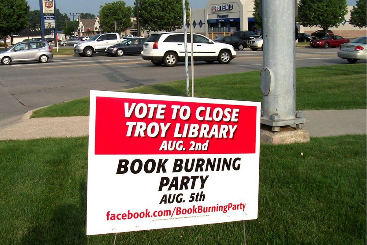 Kampanie gniewu. Komu opłaca się rage baiting