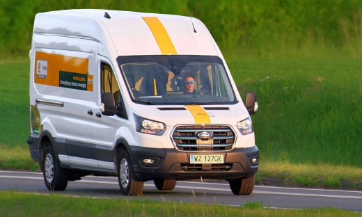 InPost testuje napiwki dla kurierów. Nowa funkcja wywołała aferę wokół ich wynagrodzeń