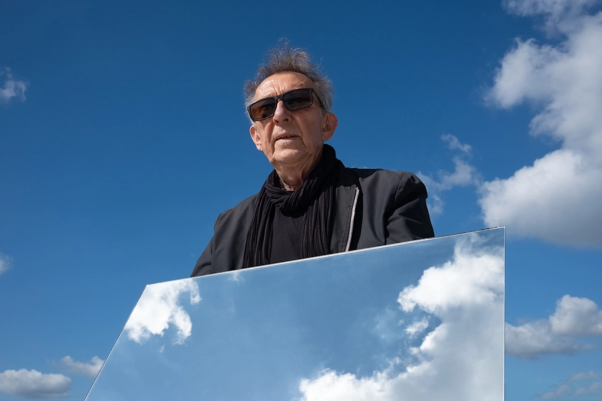 Lustro za 86 tys. zł w Kielcach. Sztuka światowej sławy czy kuriozalny wydatek?