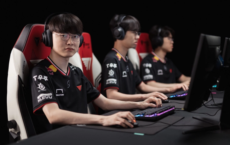 SteelSeries wprowadza nowe słuchawki Arctis Nova 7 Gen 2 Wireless