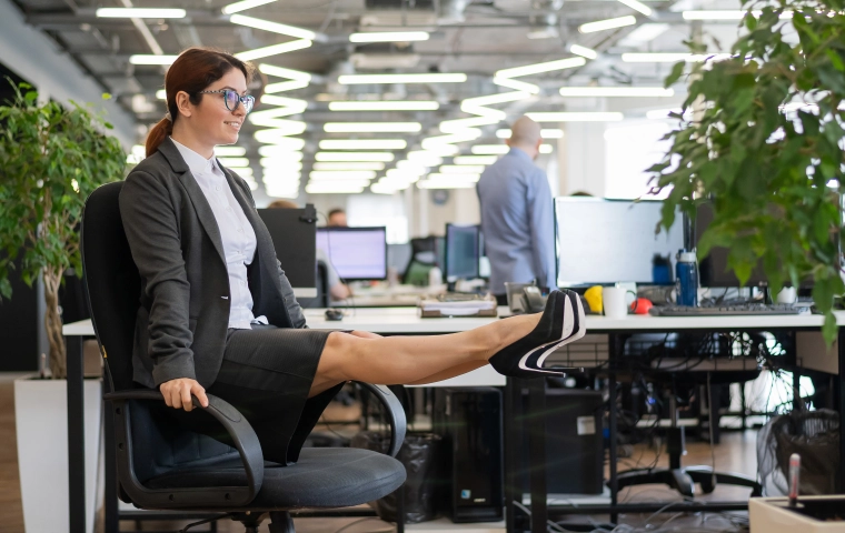 Aktywni nie tylko zawodowo. Jak ćwiczą pracujący Polacy?