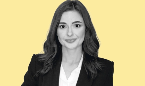 Przemyślane umowy to najtańsza polisa ubezpieczeniowa. Wywiad z Kamilą Brylak