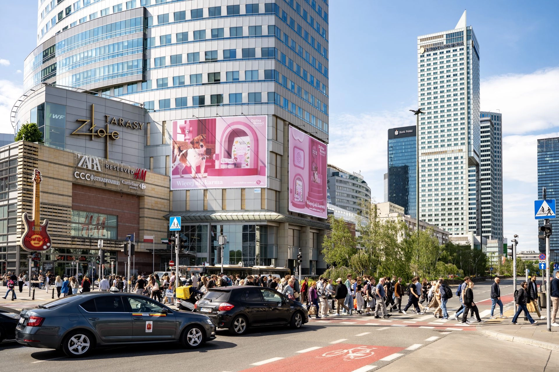 Największa transakcja na rynku reklamy zewnętrznej od 15 lat. Screen Network staje się liderem rynku