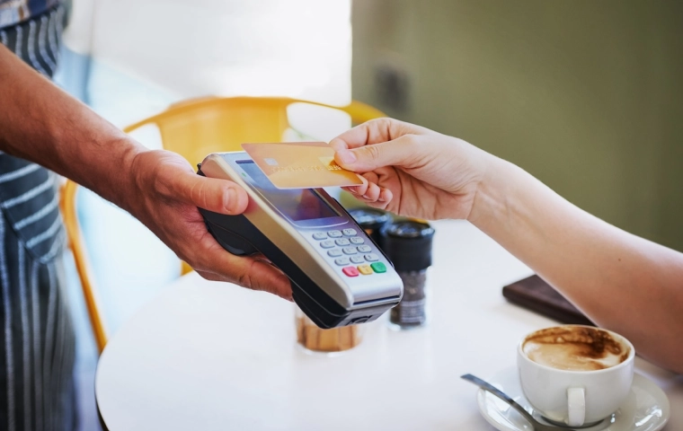 Nawet 4200 zł premii dla przedsiębiorców z iKontem Biznes w Alior Banku