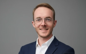 GrantBot.AI z Trójmiasta automatyzuje pozyskiwanie funduszy. Polski startup pozyskał milion złotych i szykuje się do premiery