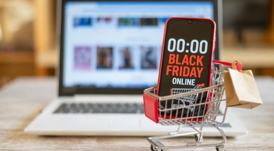 AI znajdzie nam okazje na Black Friday. Tak robi zakupy internetowe co czwarty Polak