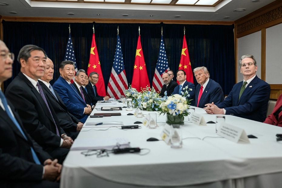 100 minut rozmów Xi Jinpinga z Donaldem Trumpem dobrze się zapowiadały, przyniosły ustalenia na zaledwie 12 miesięcy
