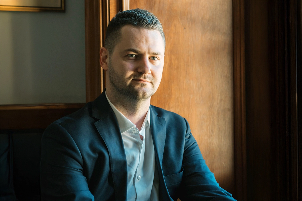 Kilkaset procent w kilka sekund. Wywiad z Mateuszem Sewastynowiczem