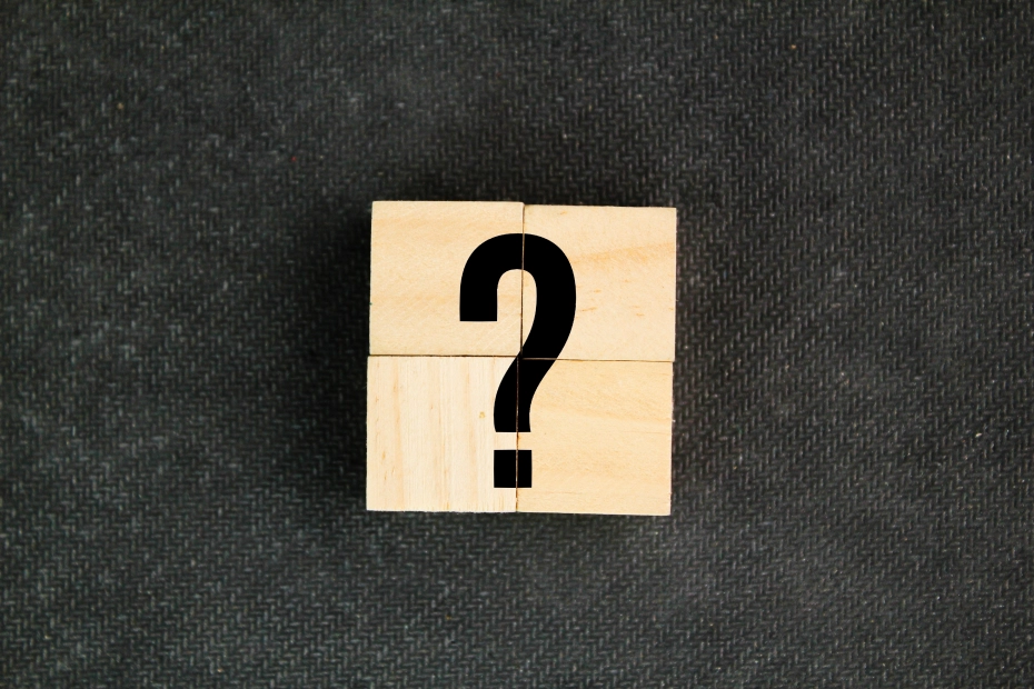 Kim jest Piotr Kurczewski?