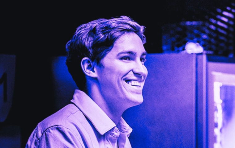 Mati Staniszewski. Kim jest współtwórca startupu, o którym mówi dziś cały świat?