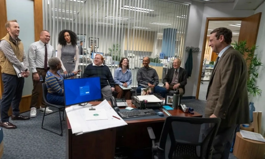 Krzesła z powyłamywanymi  nogami