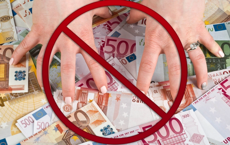 Koniec gotówki w Europie? Nowe przepisy zmienią wszystko po 2027 r.