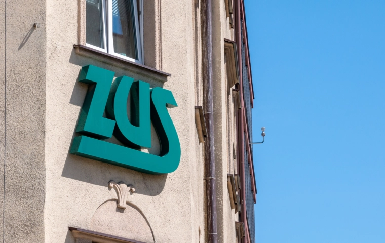 Staż pracy po nowemu. Do ZUS-u spływają tysiące wniosków