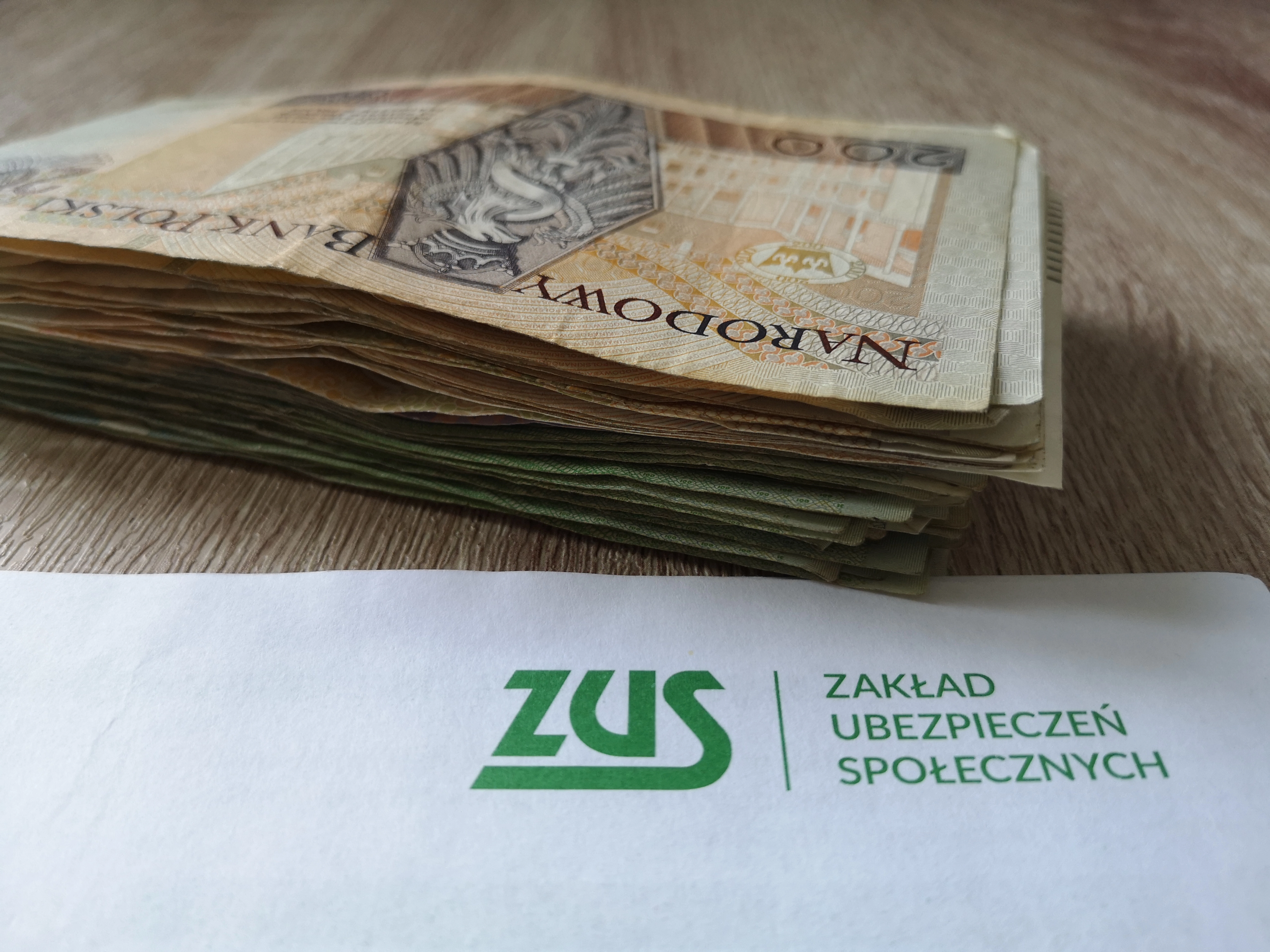 Renta wdowia 2026 po waloryzacji. choćby 1 tys. zł miesięcznie więcej z ZUS