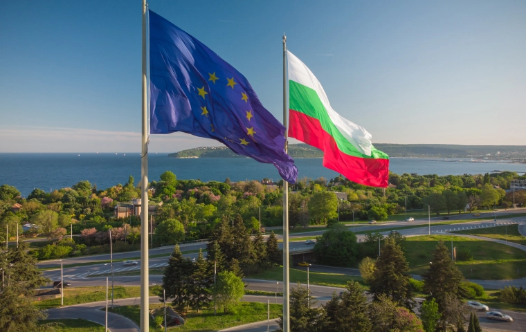 Chaos przy kasach po wprowadzeniu euro w Bułgarii. Brakuje monet, seniorzy są zdezorientowani