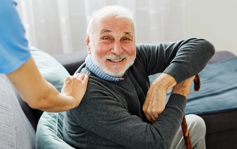 Nawet 2150 zł miesięcznie dla seniorów. Minister ujawnia szczegóły nowego programu