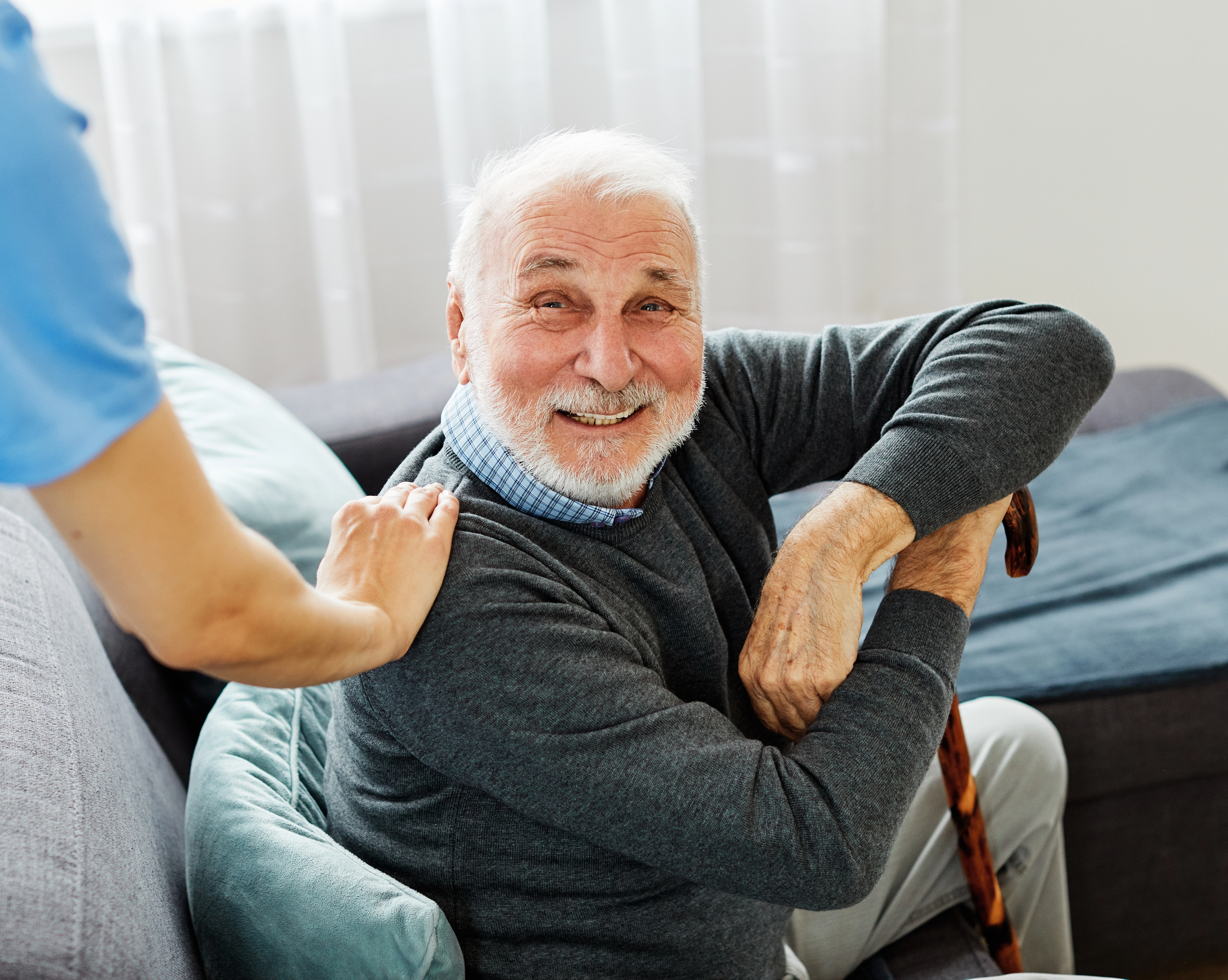 Bon senioralny. Dla kogo, od kiedy i w jakiej formie? Wyjaśnienia ministerstwa