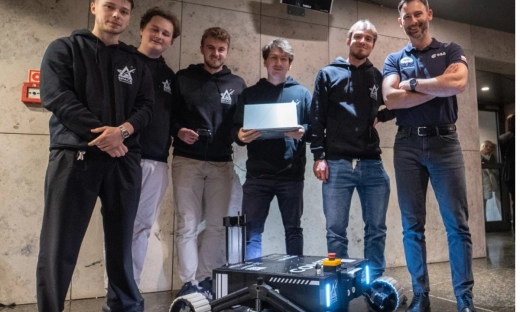 Zwiadowca, kurier i ratownik. Studenci Politechniki Krakowskiej zbudowali maszynę o wszechstronnym zastosowaniu