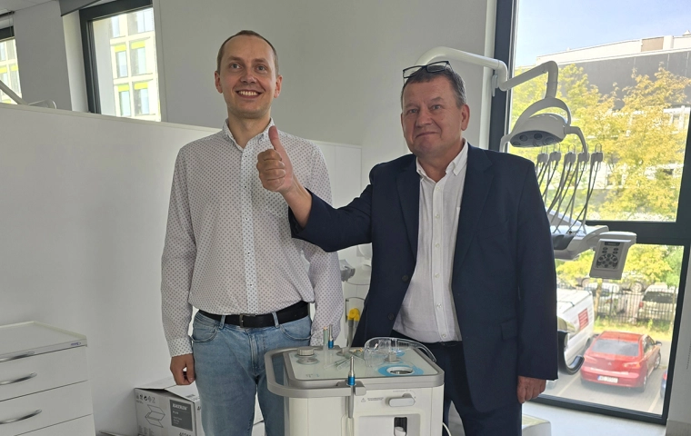 Koniec ery wiertła. Polski startup sprawi, że to koniec strachu przed dentystą?