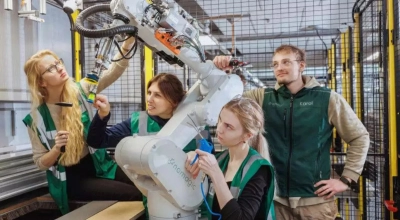 Nomagic pozyskuje 35 mln zł i prezentuje nowość: robota AI, który ujarzmił pudełka na buty