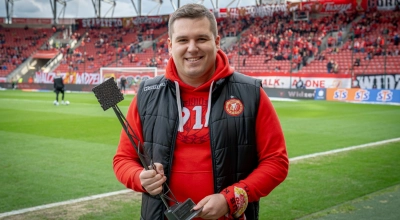 Rekordy transferowe, chaos czy plan? Kulisy największej rewolucji w Ekstraklasie. Wywiad z Bartłomiejem Stańdo