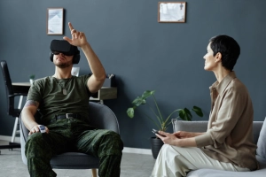 Lęki i fobie będą leczone w wirtualnej rzeczywistości. TwójPsycholog łączy siły z polskim startupem Fobos