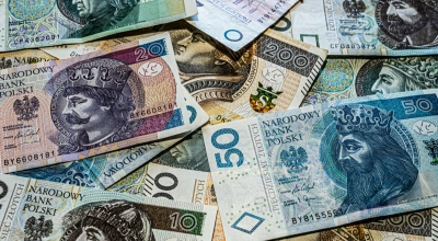 Ile zarabiają Polacy? GUS podał dane dotyczące mediany płac