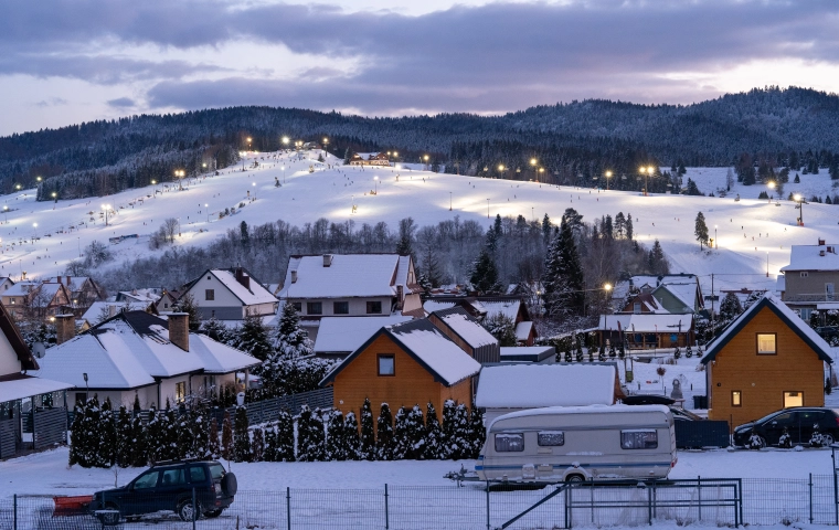 Ferie 2026 rozczarowują branżę. Właściciele noclegów mówią o trudnym sezonie