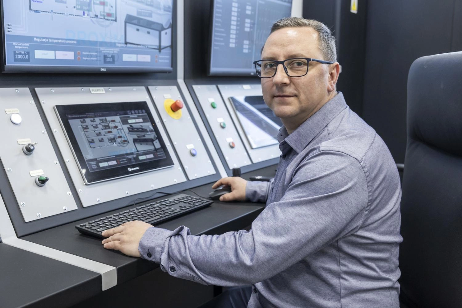 Rzeszów na drodze do ekologicznego lotnictwa. Uczelniany pomysł na silniki bez spalin i smogu dostał milion zł