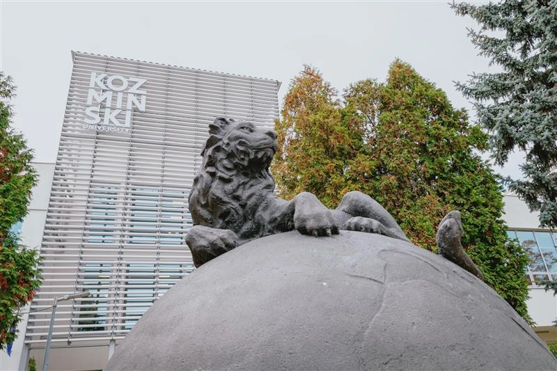 Decyzje z długim cieniem: edukacja, która zmienia sposób zarządzania