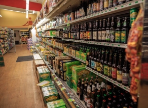 Rynek piwa w Polsce. Sprzedaż wyraźnie spadła, segment 0,0% wyraźnie hamuje