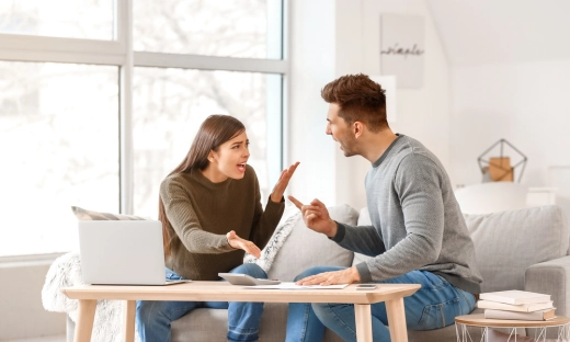 Niewierność finansowa to ogromny problem w związkach. Jak można się zabezpieczyć?